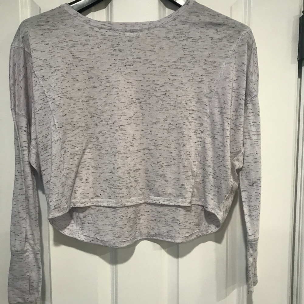 Used Forever 21 Athletic Long Sleeve Shirt Size XS